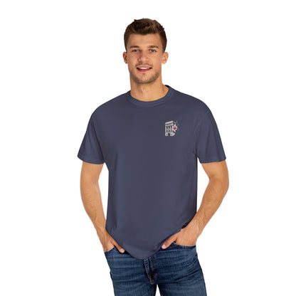"I'm still Standing" Premium T-Shirt