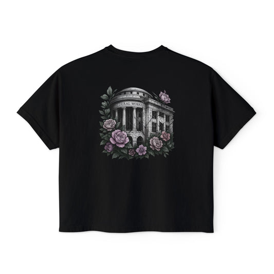 "I'm still Standing" Women's Boxy Tee